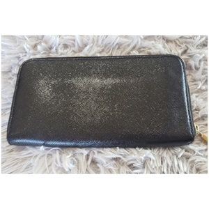 Tory Burch Bags - Tory Burch Wallet Tory Burch Bags - Tory Burch Wallet